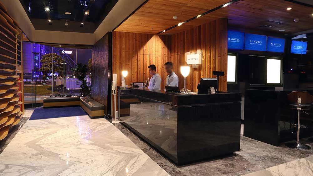 la01-lobby2.jpg